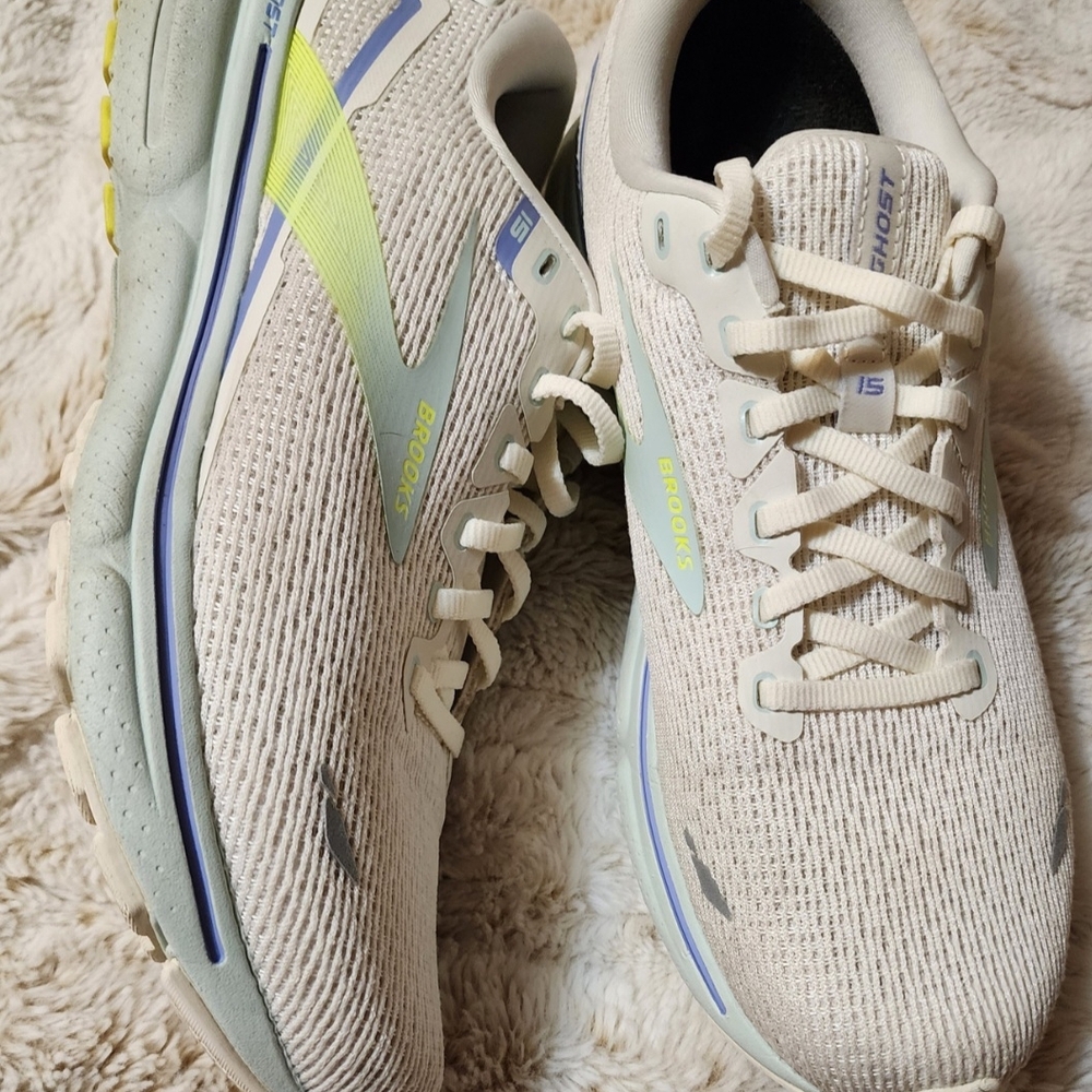 Brooks Cream and Blue Running Shoes